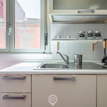 Apartmán La Finestra Sul Corso Cagliari Exteriér fotografie