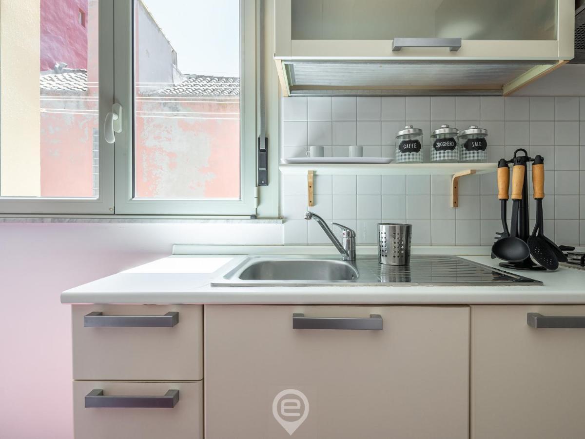Apartmán La Finestra Sul Corso Cagliari Exteriér fotografie