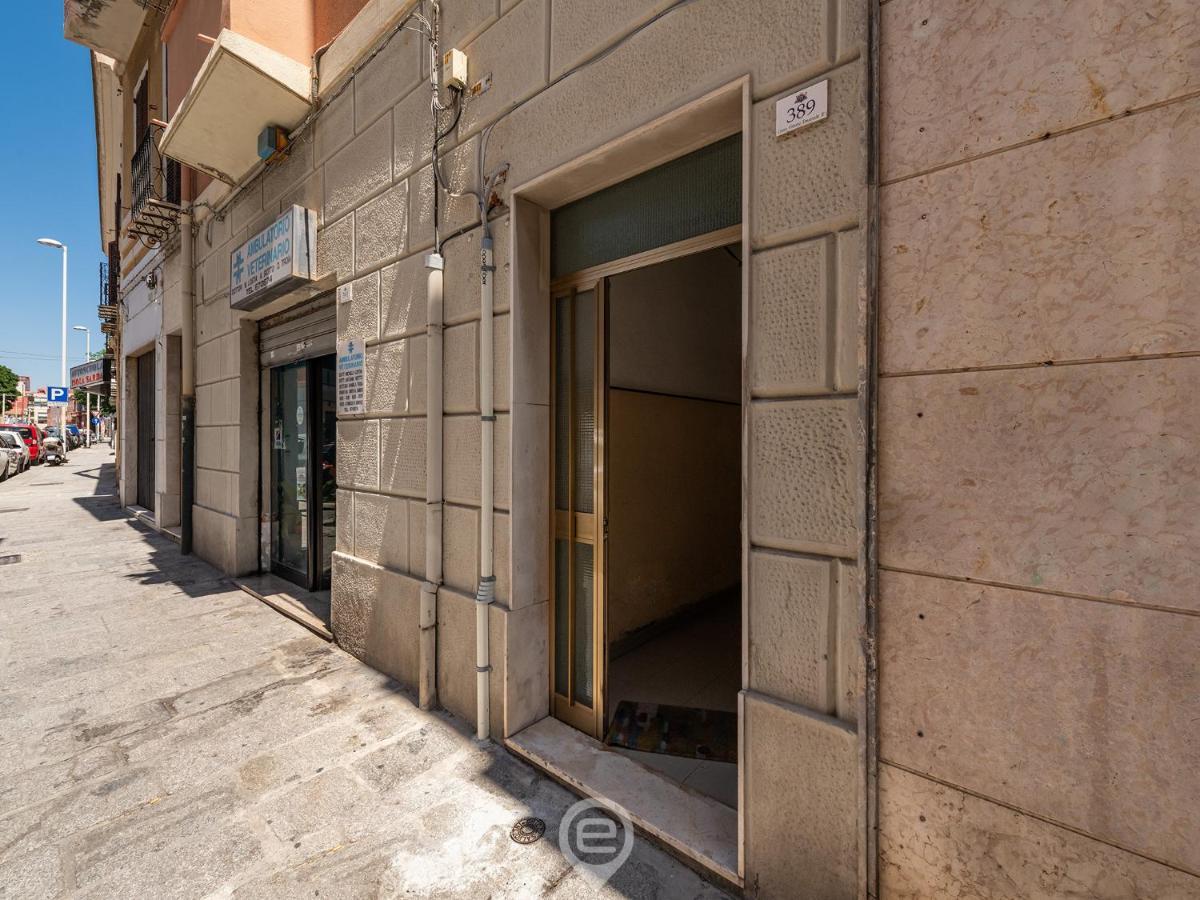 Apartmán La Finestra Sul Corso Cagliari Exteriér fotografie